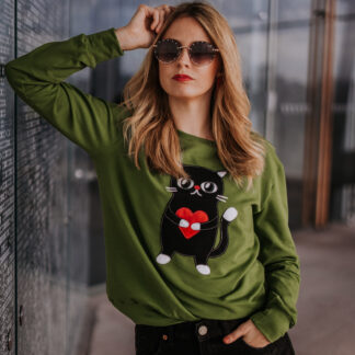 Women’s Heartful Cat Sweatshirt